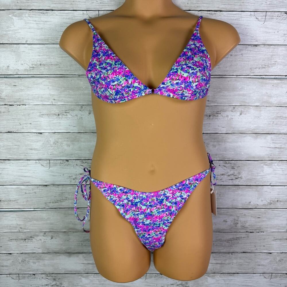 Bright swimwear bikini set in purple floral